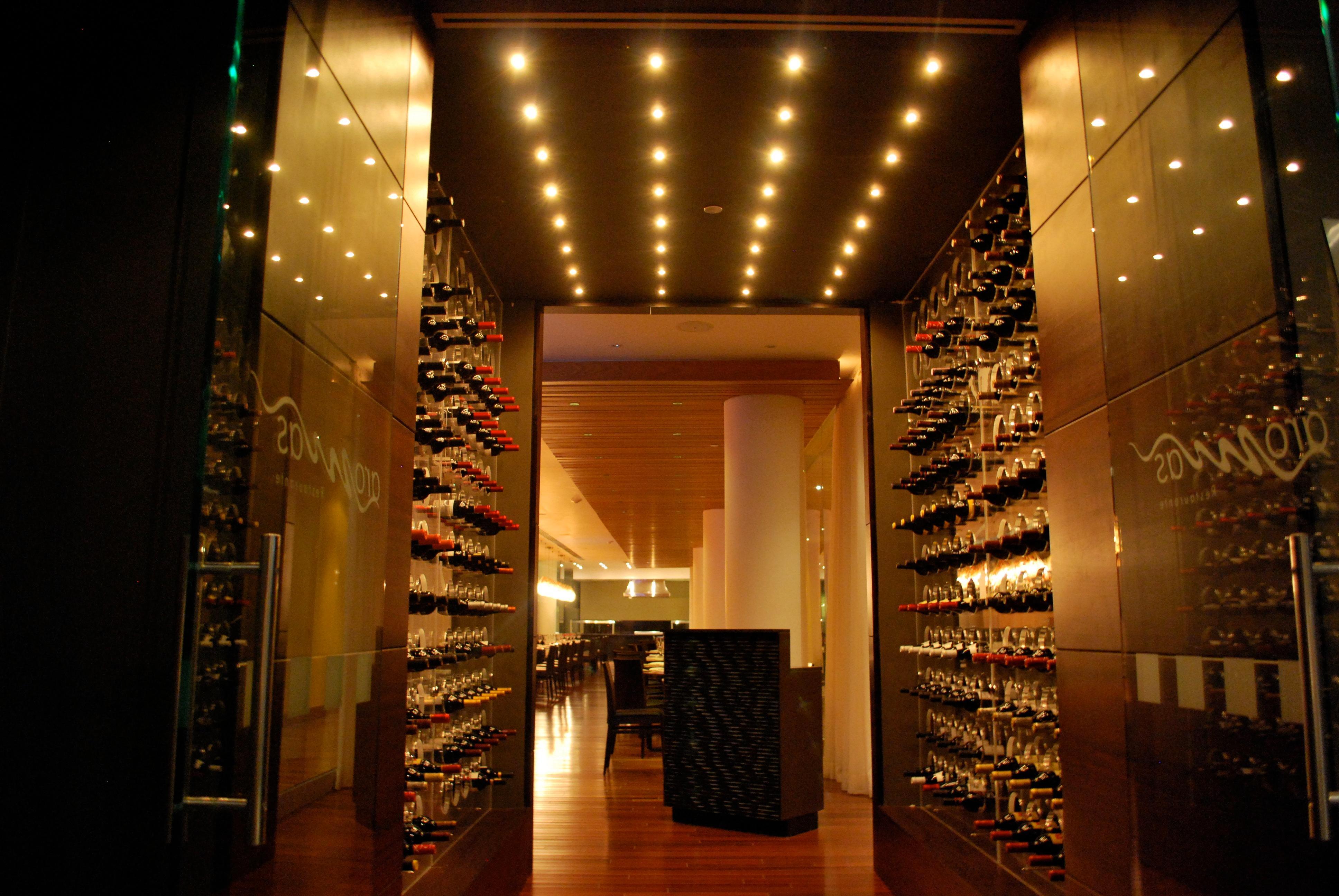 Holiday Inn Santo Domingo By Ihg Luaran gambar Wine cellar at the restaurant