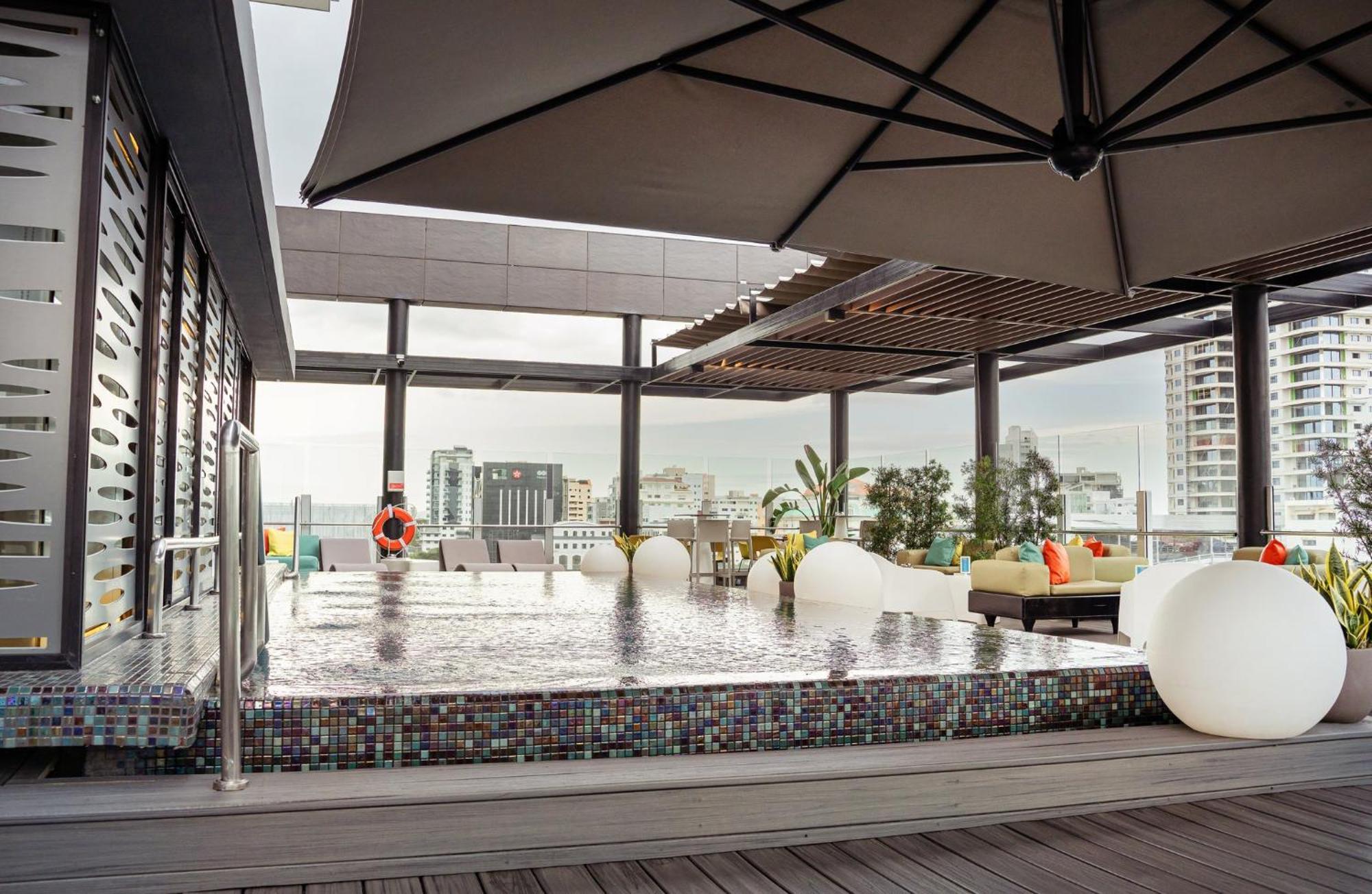 Holiday Inn Santo Domingo By Ihg Luaran gambar Sky bar